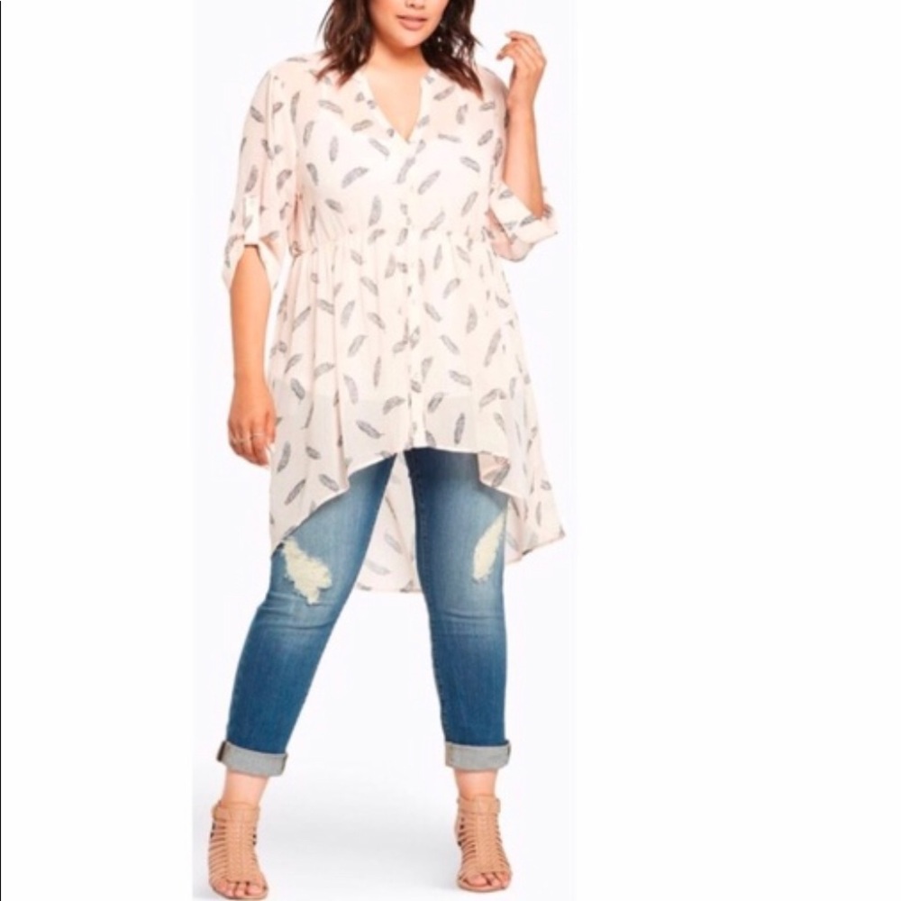 Torrid pink and white chiffon hi lo top size 30